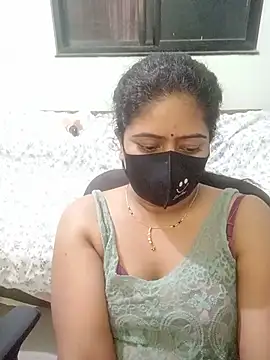 kira_forev Chat XXX in diretta