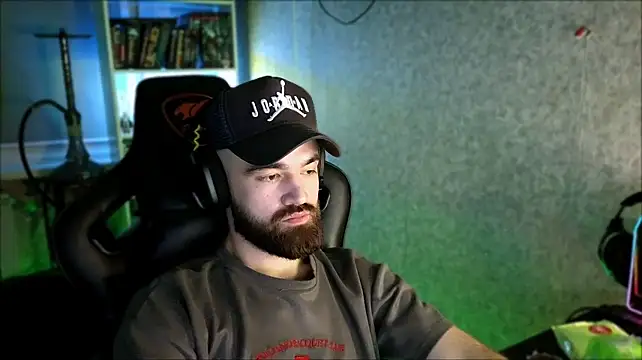 _Serious_Man XXX чат на живо