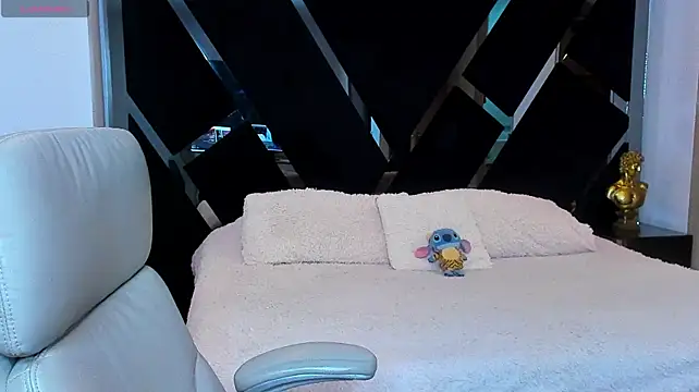 Raytorres 라이브 XXX 채팅
