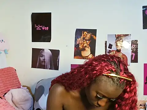 Aria_ah Adlı Modelin Canlı XXX Sohbeti