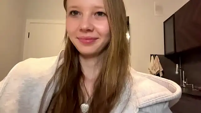Онлайн чат XXX DionnaStrech