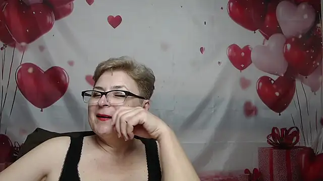 EmiliaGree Chat XXX in diretta