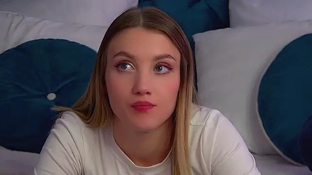 StacyEvances Chat XXX in diretta
