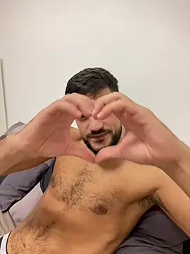 Chat XXX ao vivo de milano01