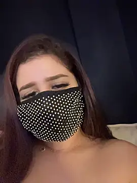 GLAMOUR-1's Live XXX Chat