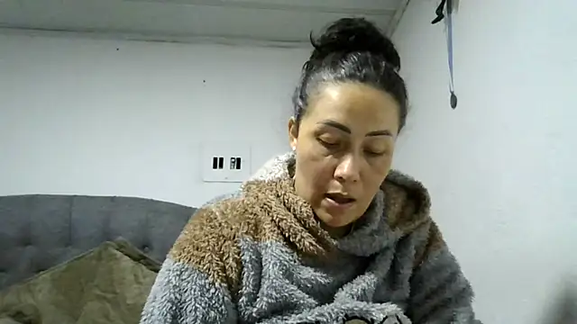 gaby_trent live XXX chat