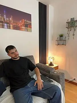 AmadeoWild élő XXX-chatje
