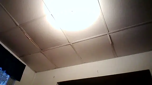 starlight1983's Live XXX Chat