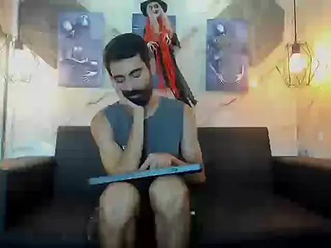 دردشة Andres_Bless الجنسية المباشرة