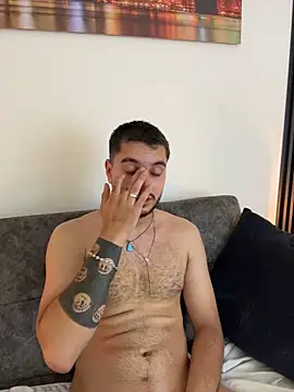 Chat XXX en directo de AmadeoWild