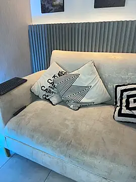 دردشة AndyJustgame_ الجنسية المباشرة