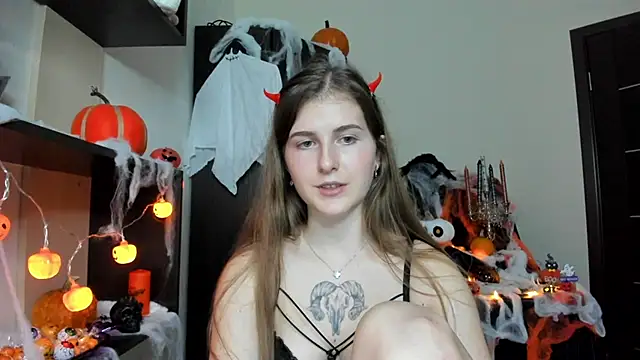 OhMyAlice: απευθείας συνομιλία ΧΧΧ