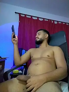 دردشة BadboyX333 الجنسية المباشرة