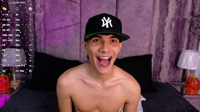 Chatroom XXX en direct de AronTawers