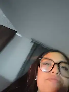 Chat XXX en directo de Megan_Konig
