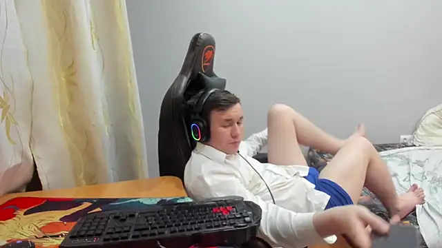 عرض كام iliaskrislove