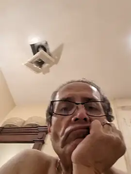 Chat XXX en directo de bobby69cock