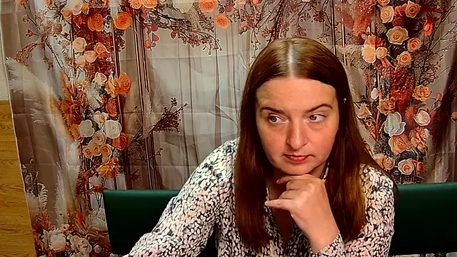 FreyaDak's Live XXX Chat