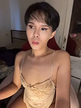 Plaxxxtique's Live XXX Chat