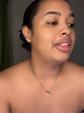 Chat +18 de EbonyStars ao vivo