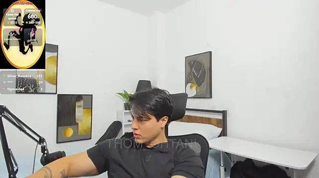 Thom_Ohtanin Live XXX chat