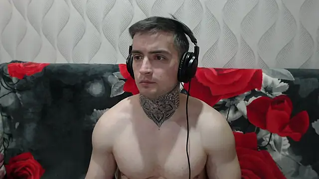 this_is_andyn Live XXX chat