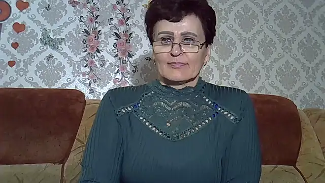 Živý XXX chat PaulaGolden