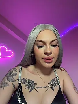 DollyRuby Chat XXX live