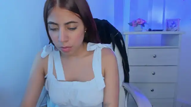 Chatroom XXX en direct de lunitaa18