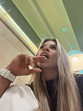 Mia_Rosee1 라이브 XXX 채팅