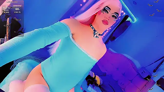 Chat XXX en directo de Shiaki_04