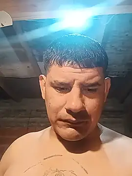Chat +18 de Gusta86 ao vivo