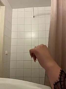 Chatroom XXX en direct de Yasmine-blue