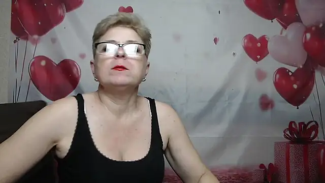 EmiliaGree Chat XXX in diretta