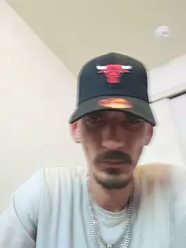 Matthew_204's Live XXX Chat
