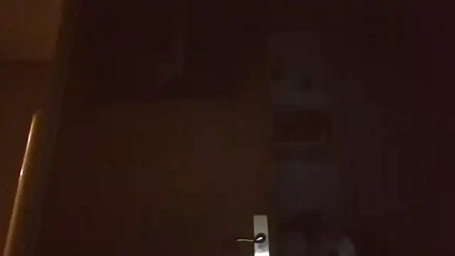 mariusica1@xh élő XXX-chatje
