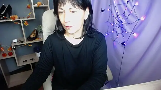 Chat +18 de LiluGrants ao vivo