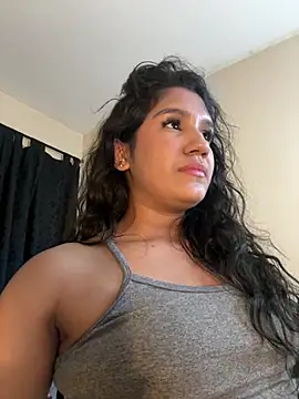 Veronica_M 现场XXX聊天