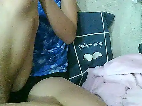 PinaySkinnyGirl Live XXX Chat