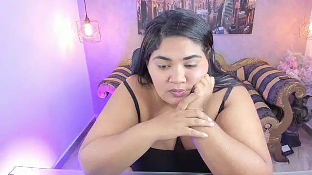 Chat XXX en directo de Sara_clk