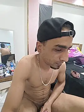 highguy XXX чат на живо
