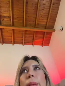 Chat XXX en directo de EliseColeman