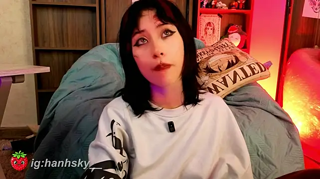 HannahSky_'s Live XXX Chat