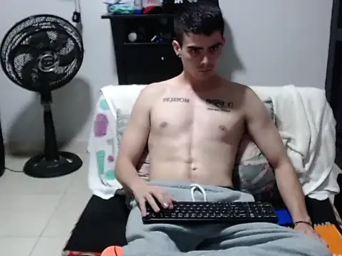 Zac_Efront Live XXX Chat