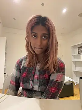 DonnaShy's Live XXX Chat