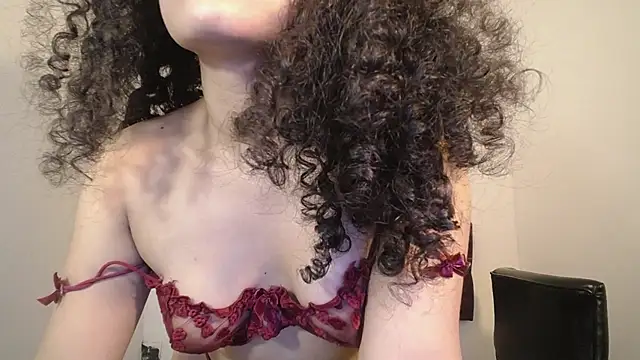 Czat XXX na żywo – Little18Doll