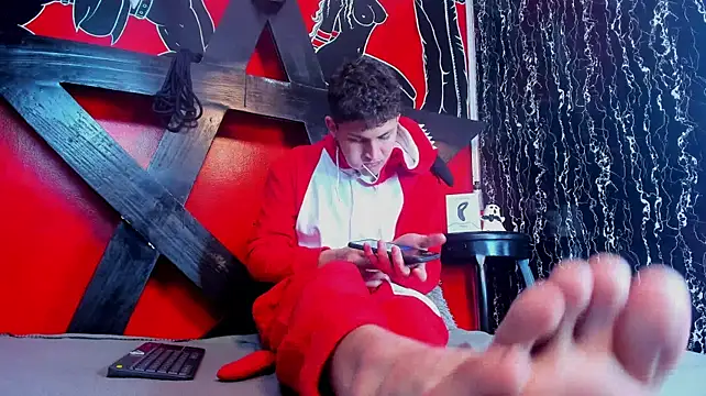 Axel_Romanov live XXX chat