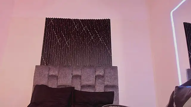 Alexxus_Smith élő XXX-chatje