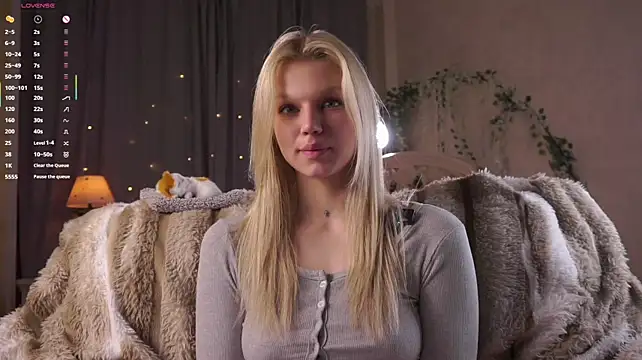_EdlinAlliston Adlı Modelin Canlı XXX Sohbeti
