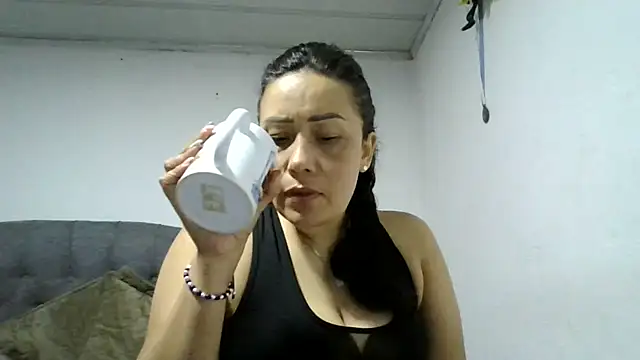 gaby_trent Adlı Modelin Canlı XXX Sohbeti